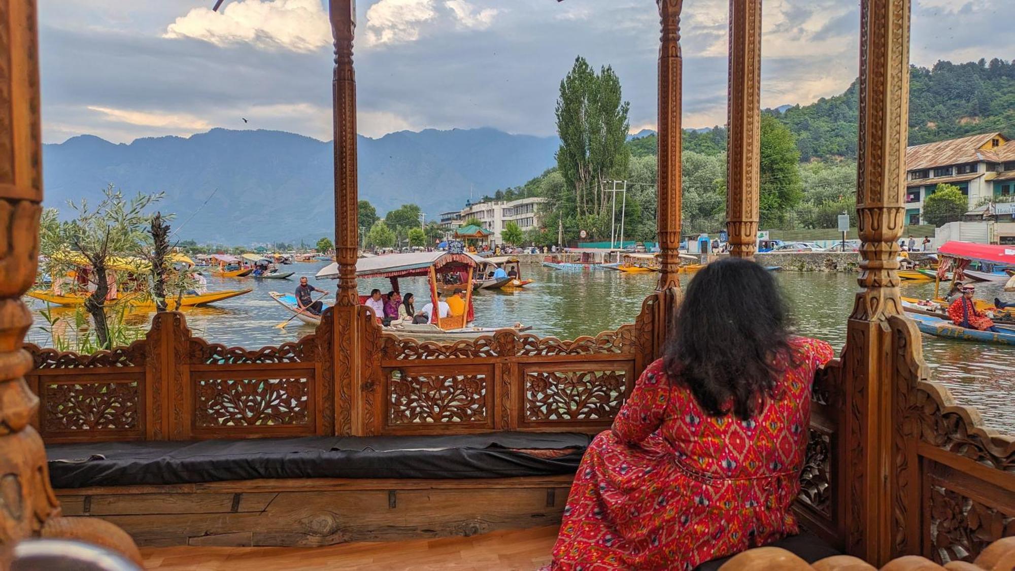 White House Group Of Houseboats Otel Srīnagar Dış mekan fotoğraf